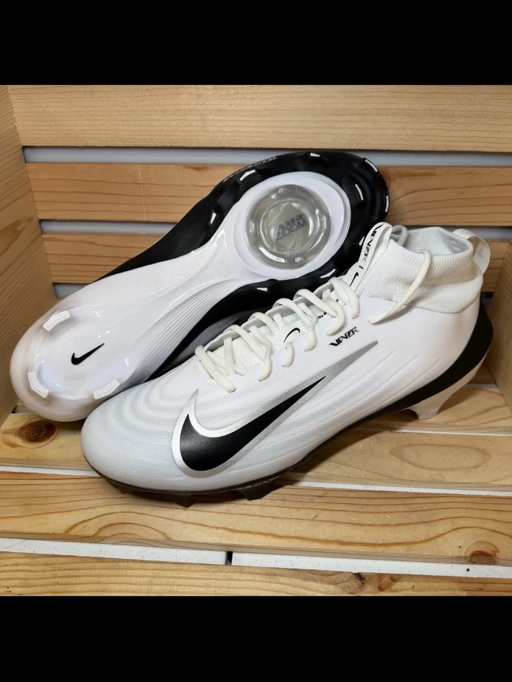 Nike Zoom Vapor Pro 1 White Black Football Cleats IB2495-105 Men’s Size 13.5 NEW